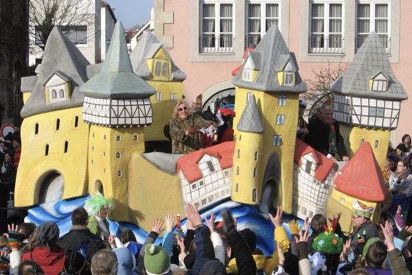 <span>Die Stadttürme von Braunschweig<br>2013<br>Komitee Braunschweiger Karneval</span>