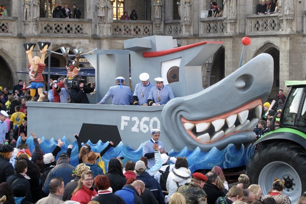 <span>Korvette<br>2014<br>Technikerverein Braunschweig</span>