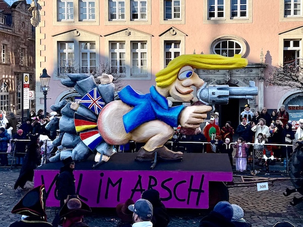 <span>Trump - Voll im Arsch<br>2026<br>Komitee Braunschweiger Karneval</span>